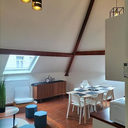 Lägenhet New Cozy In Porte De Hal *
