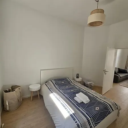 Cosy Joseph Claes Apartment *