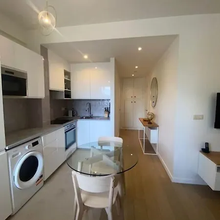 1 Avec Parking Au Coeur De 2d Apartament