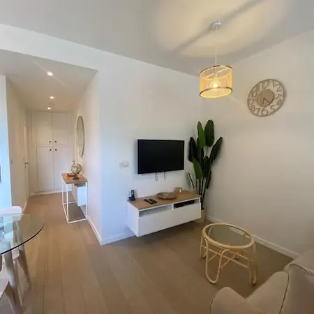 1 Avec Parking Au Coeur De 2d Apartament Bruksela