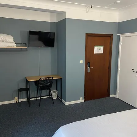 Windsor Hotel 2*