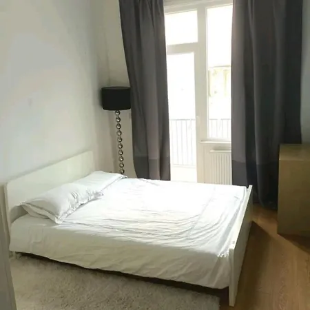 Beautiful 2 Bedroom In Place Flagey Bxl Διαμέρισμα *