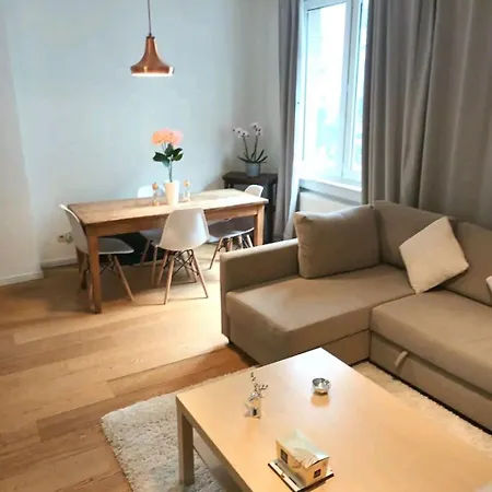 Beautiful 2 Bedroom In Place Flagey Bxl *