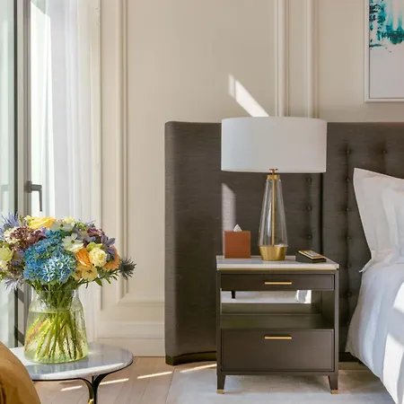 Corinthia Grand Astoria Hotel