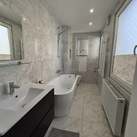 Appartement Elegant In Center Of Bruxelles