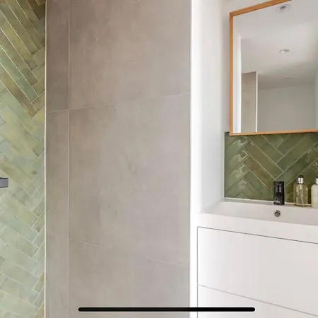 Deluxe La Cambre - With View 아파트 브뤼셀