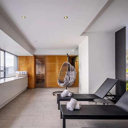 Thon Brussels Centre Hotel 4*