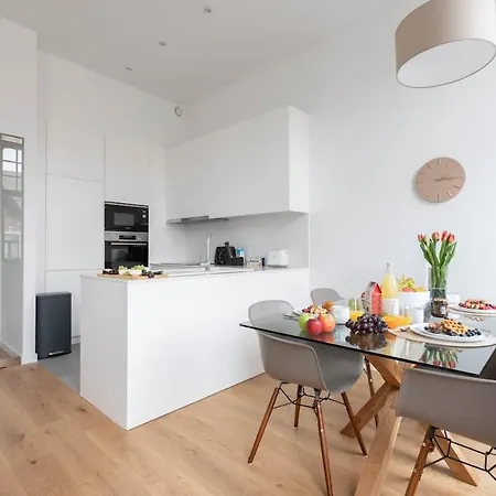 Spacious 1bd Apt In Uccle - Ch5
