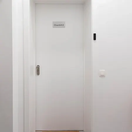 Churchill Apartment Brussels