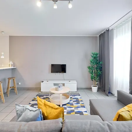 Апартаменты Charming In Heart Of Grand Place