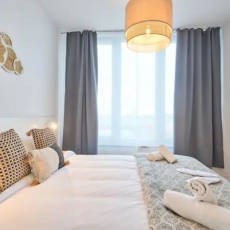 Charming In Heart Of Grand Place Apartamento *