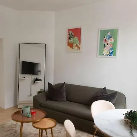 Proche Gare Du Midi Διαμέρισμα *