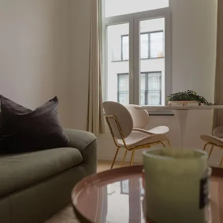 Proche Gare Du Midi Βρυξέλλες