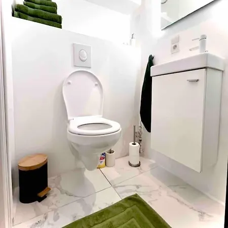 Apartment Lovely In The Heart Of