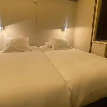 Hotel Latroupe Le Berger