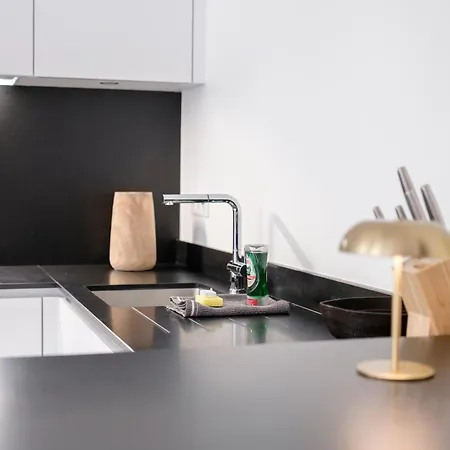 Flats De La Trinite Apartment