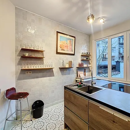 Midi Apartment Brussels