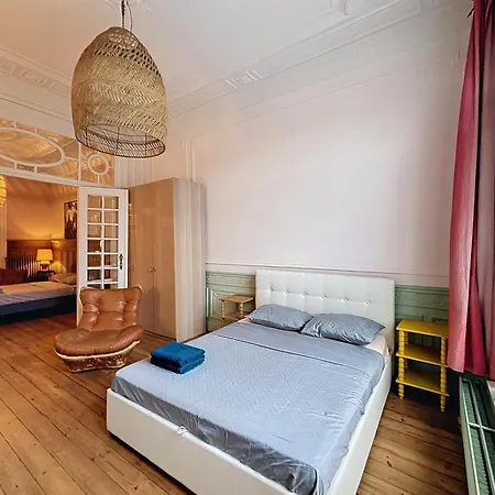 Midi Apartment *