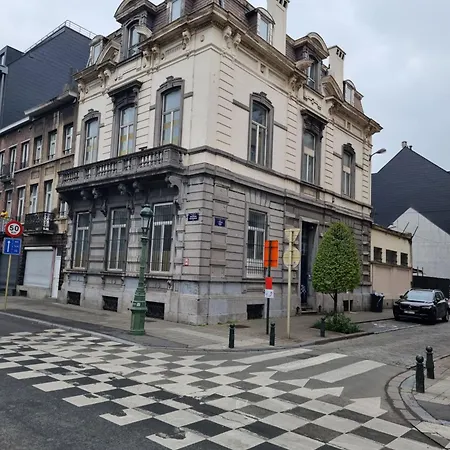 Апартаменты Luxe 1 *