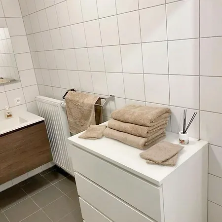 Modern In Cureghem Anderlecht 134 M² + Terrace Apartamento *