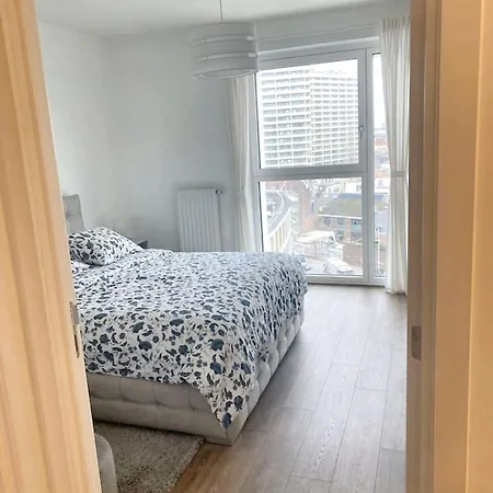 Modern In Cureghem Anderlecht 134 M² + Terrace * Brüsszel