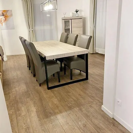 Modern In Cureghem Anderlecht 134 M² + Terrace Apartman