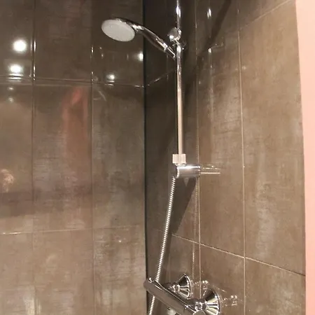Midi 81 Albergue
