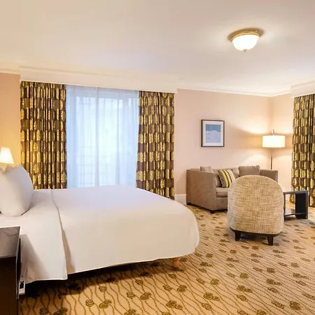 Hotel Renaissance 4*