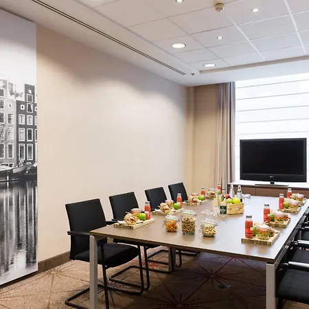 Courtyard By Marriott Brussels Ξενοδοχείο 4*