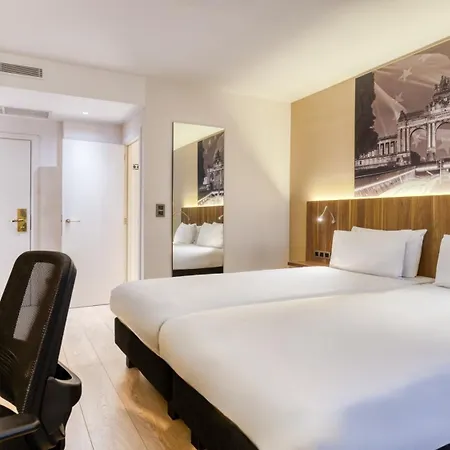 Schuman By Ihg 4*