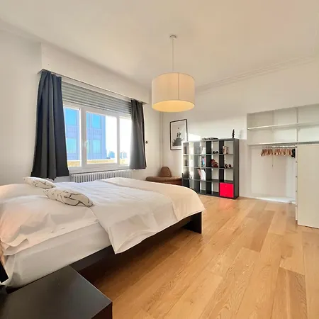 アパート Lovely Loft In Panoramic View!