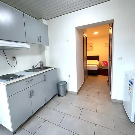 Apartment Cosy A Metro Vandervelde Brussels