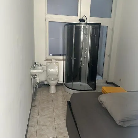 Prive Rdc Acces Autonome Apartment *