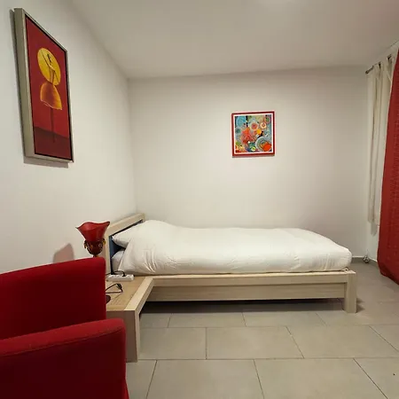 Apartment Cosy A Metro Vandervelde Brussels