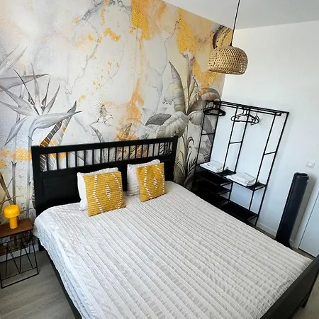 Charming Place In Ideal Near The Metro