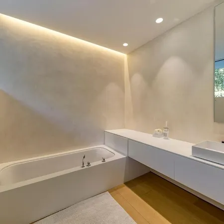 Villa The Luxury Glass Manor *