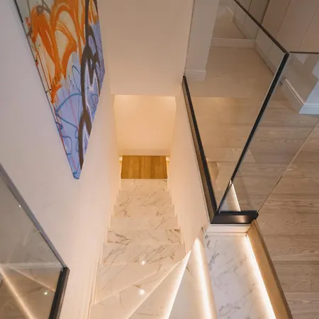 Luxueux Au Centre De Apartamento *