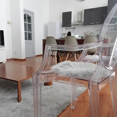 Claude's - European Quarter *