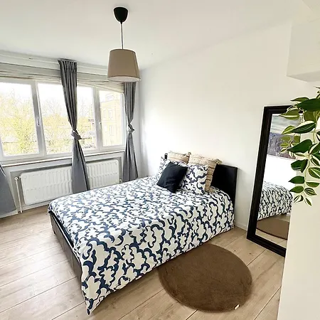 Appartement Charming Two Bedroom Flat - Nato -