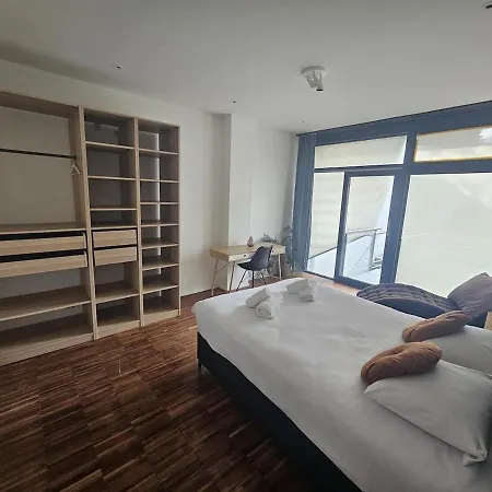 Villa Velvet House