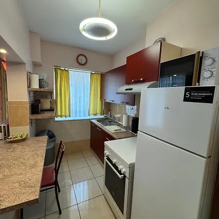 Bara Midi 3* Брюссель
