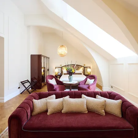 Otel Fleur De Brüksel