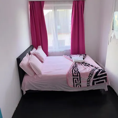 1 Confort Gare De L'ouest Apartman *