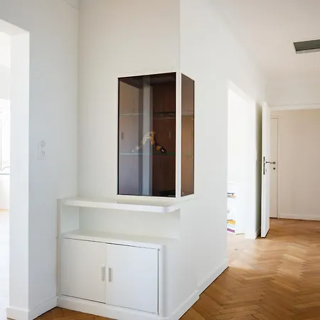 Apartment Eu Elegant Brussels