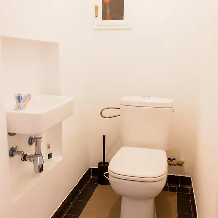Eu Elegant Apartment