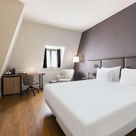 Nh Carrefour De L'europe Hotel