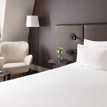 Hotel Nh Carrefour De L'europe