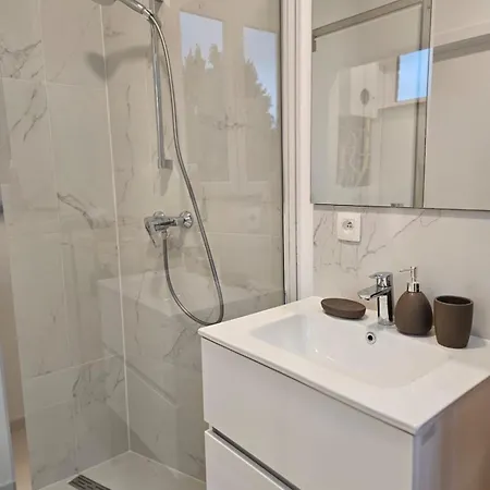 Apartman With Terrace 2 Brüsszel