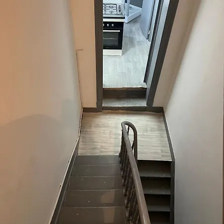 Cozy Havens In The Heart Of Gasthuis