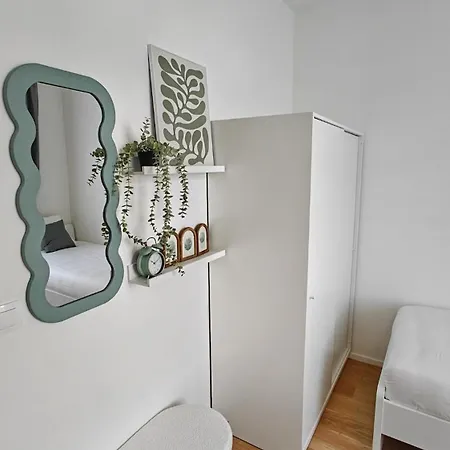 Highgarden - Warm & Cozy